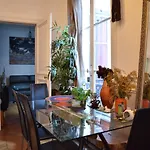 Charming 1 Bedroom Apartment In St Germain