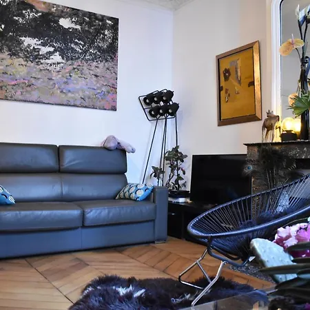 Charming 1 Bedroom In St Germain Apartment Paris